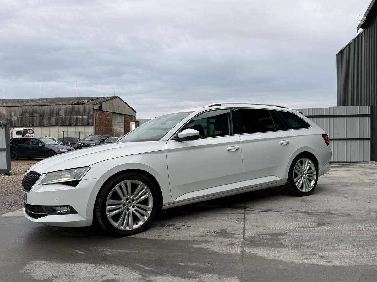 Skoda Superb, 2.0 l., wagon