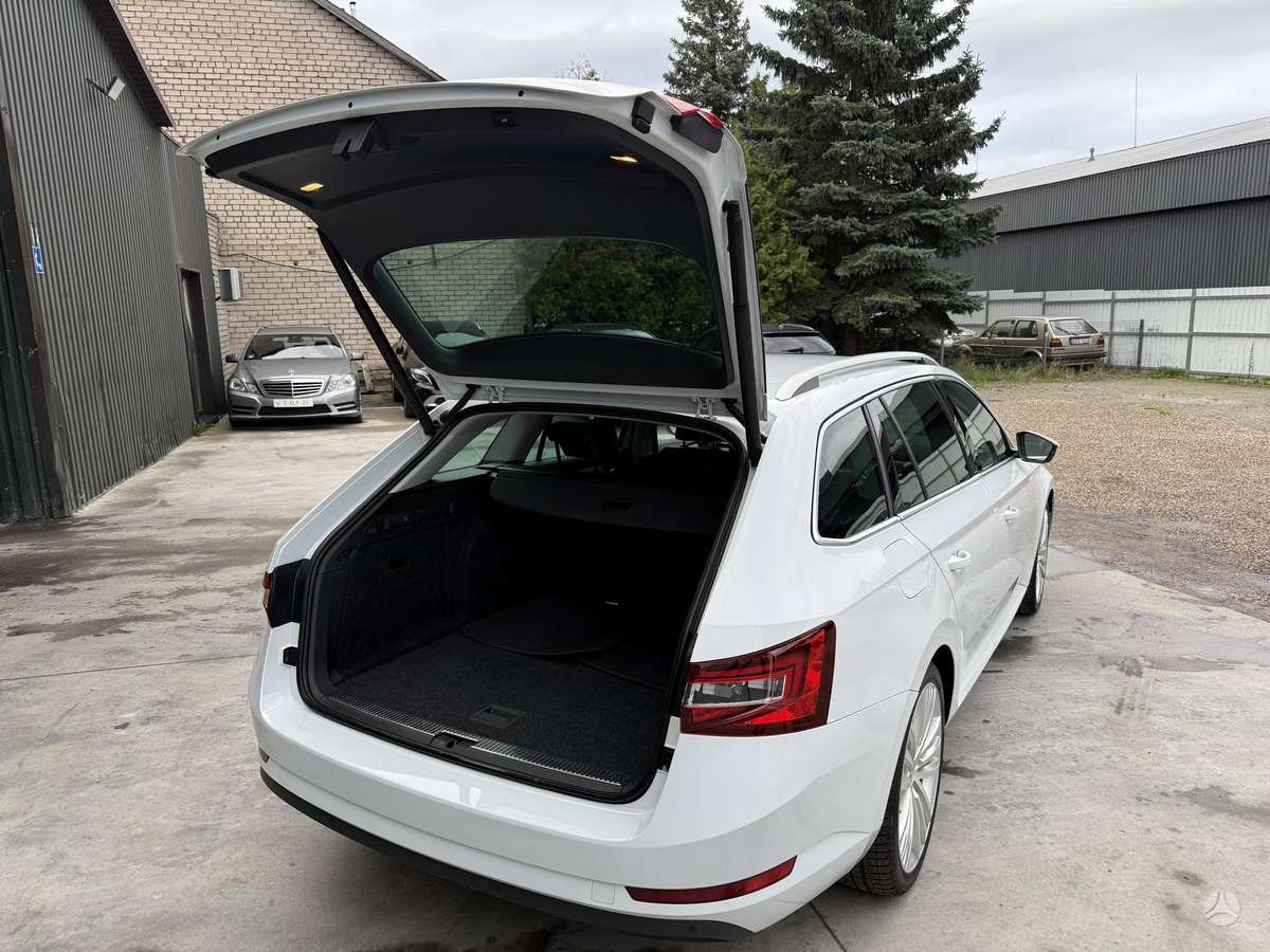 Skoda Superb, 2.0 l., wagon