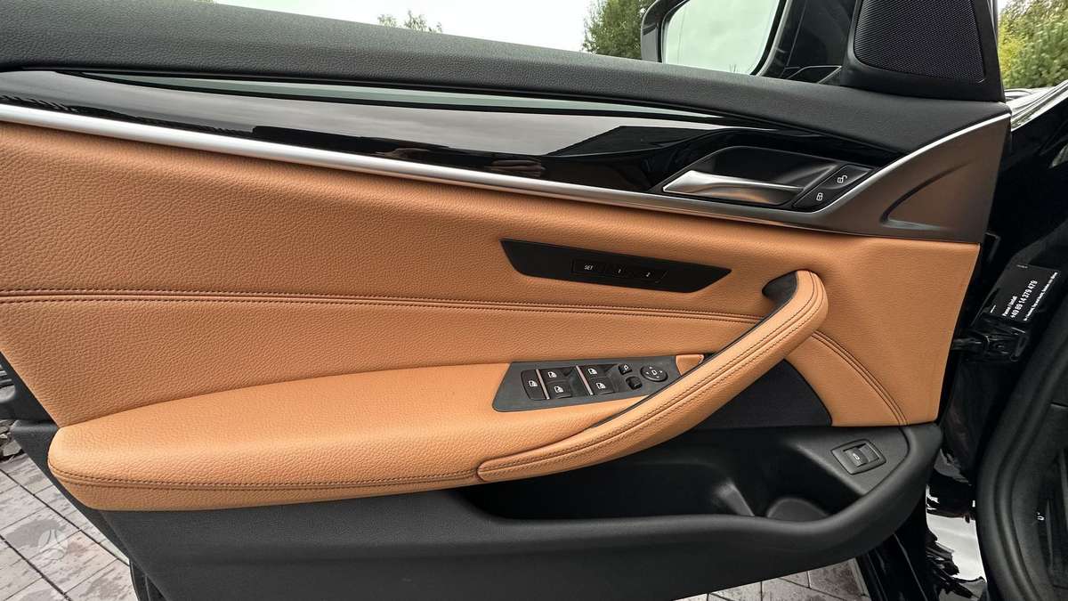 BMW 525, 2.0 l., Универсал
