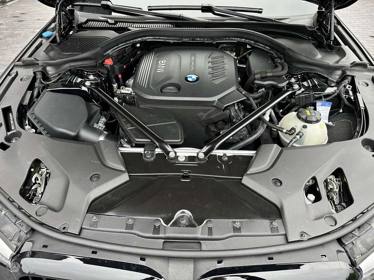 BMW 525, 2.0 l., Универсал