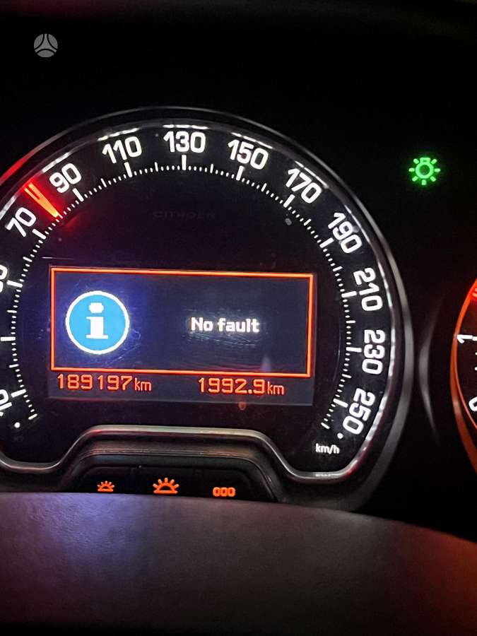 Citroen C5, 1.6 l., Седан