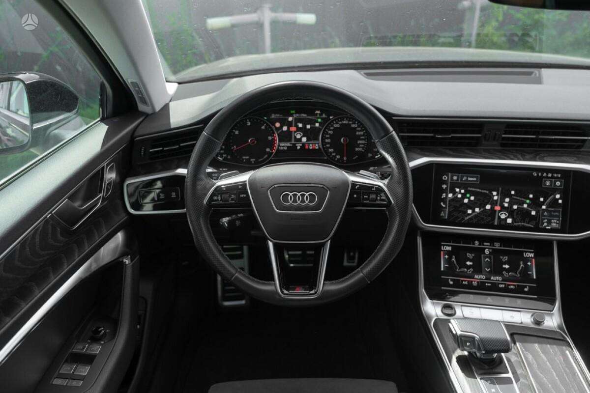 Audi A6, 2.0 l., Седан