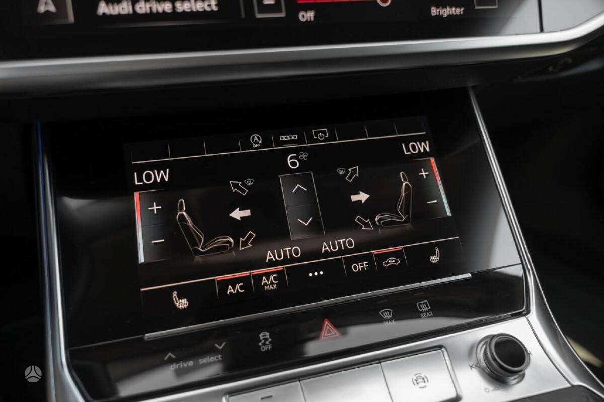 Audi A6, 2.0 l., Седан