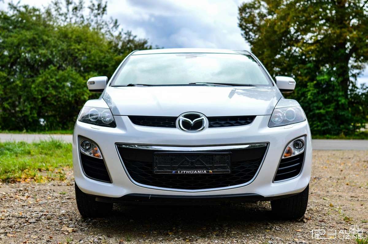 Mazda CX-7, 2.2 l., off-road / crossover