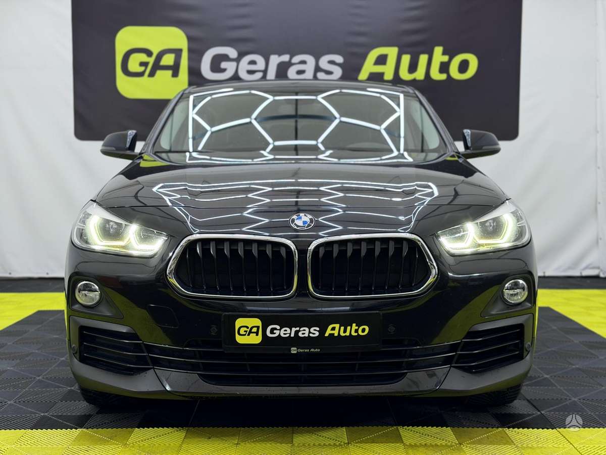 BMW X2, 2.0 l., off-road / crossover
