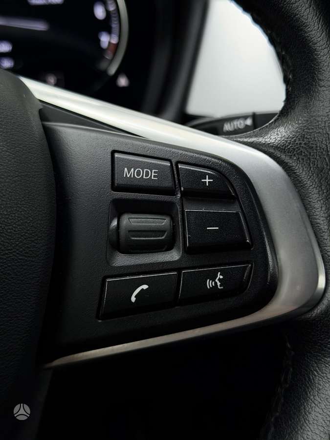 BMW X2, 2.0 l., off-road / crossover