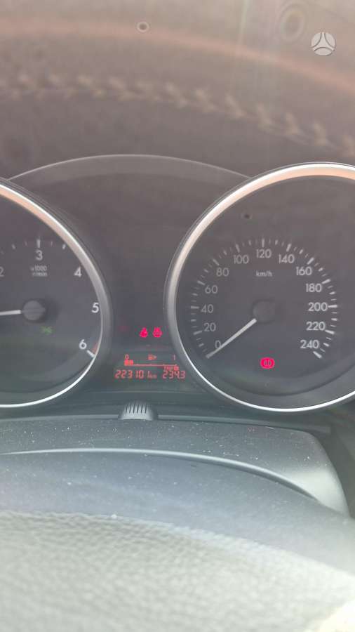Mazda 5, 1.6 l., mpv / minivan