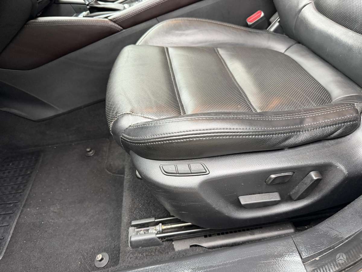 Mazda 6, 2.2 l., universalas