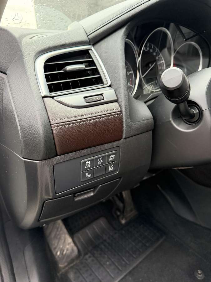 Mazda 6, 2.2 l., universalas