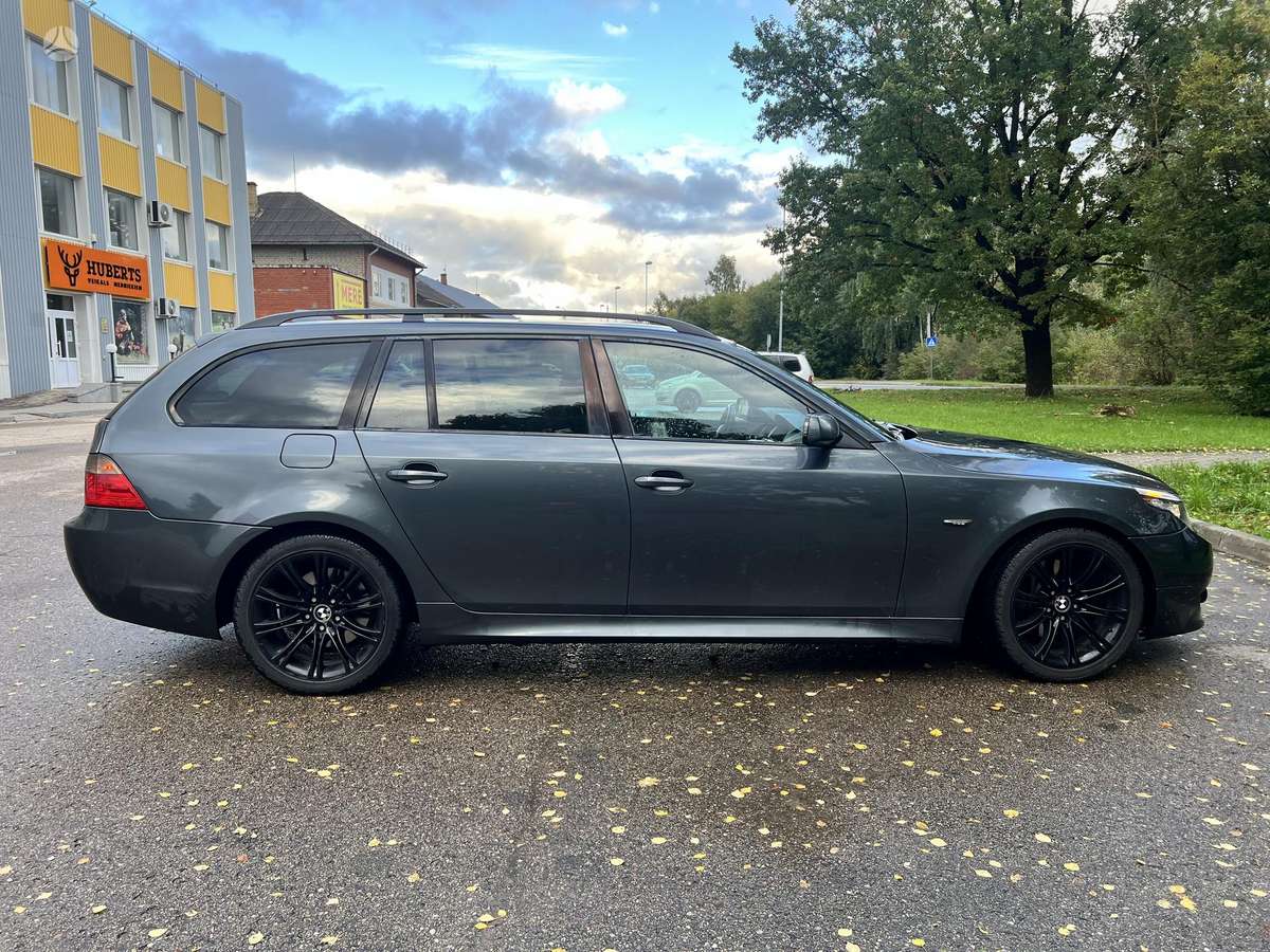 BMW 530, 3.0 l., Универсал