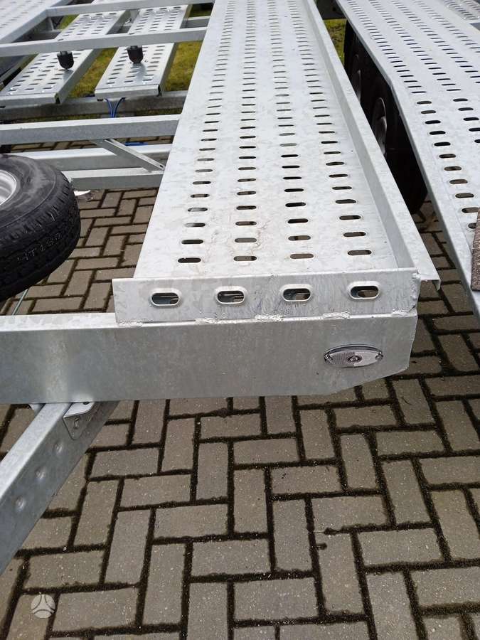 Niewiadow MARS lygi 4,5m, auto treileris