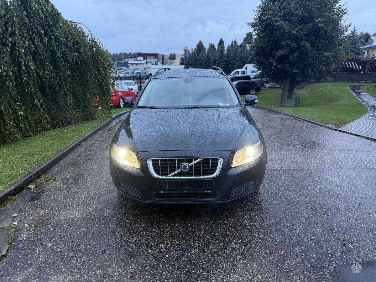 Volvo V70, 2.4 l., wagon