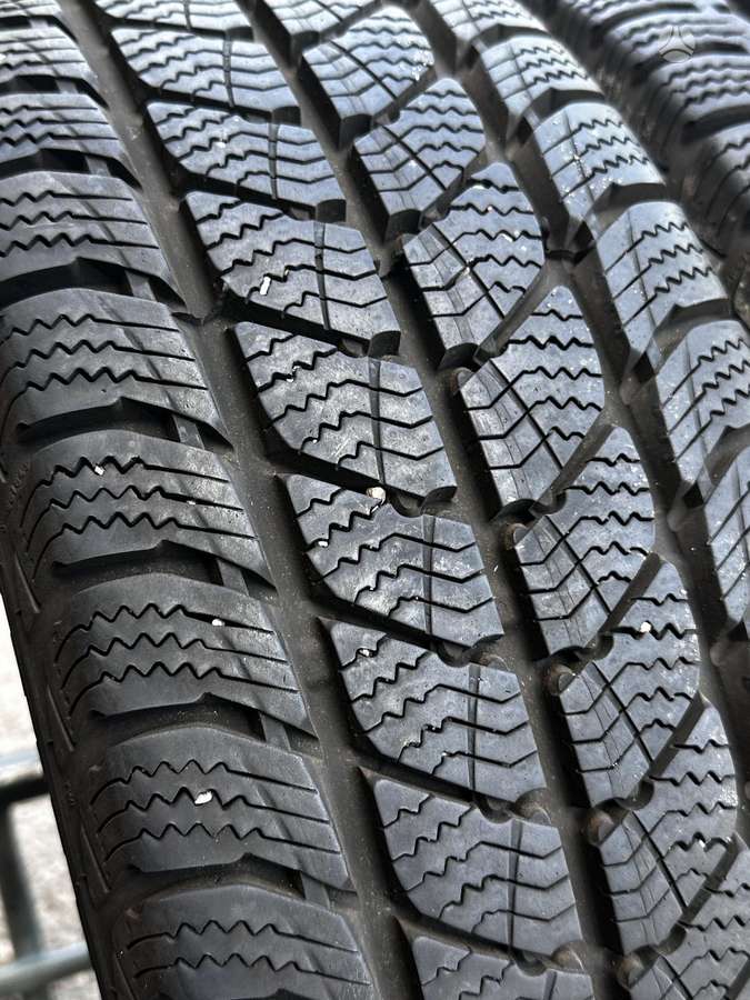 Semperit, зимние 215/65 R15