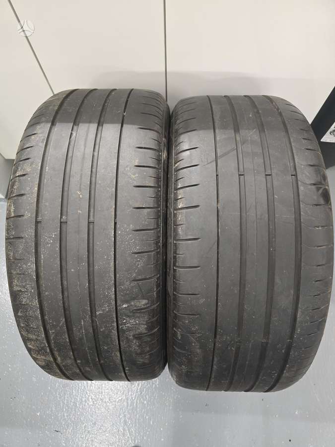 Pirelli P Zero, vasaras 255/40 R19