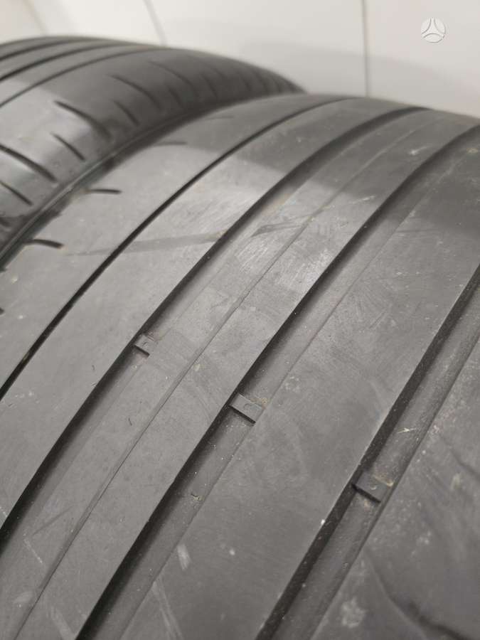 Pirelli P Zero, летние 255/40 R19