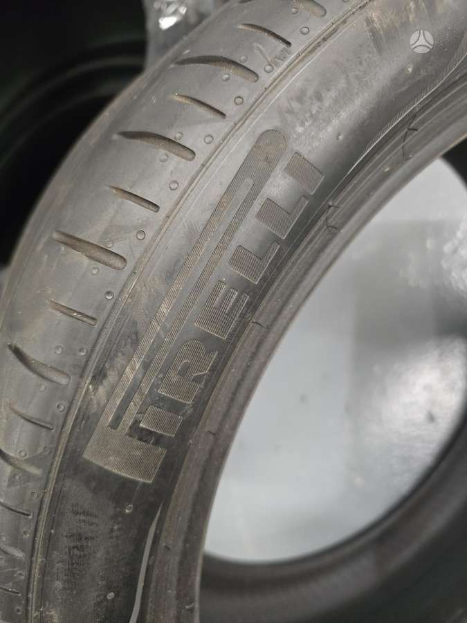 Pirelli P Zero, vasaras 255/40 R19