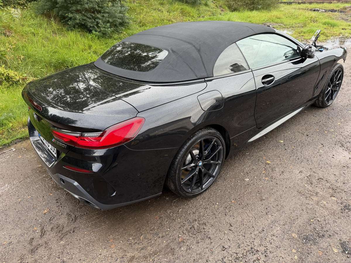 BMW M850, 4.4 l., convertible