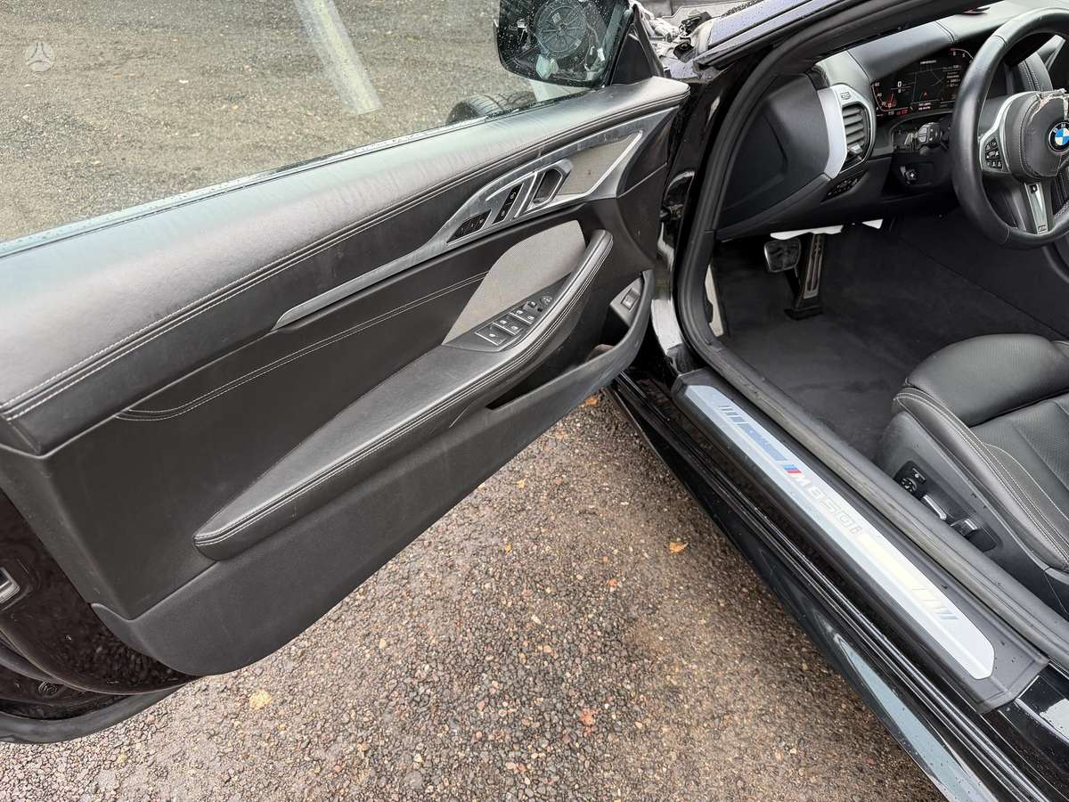 BMW M850, 4.4 l., Кабриолет