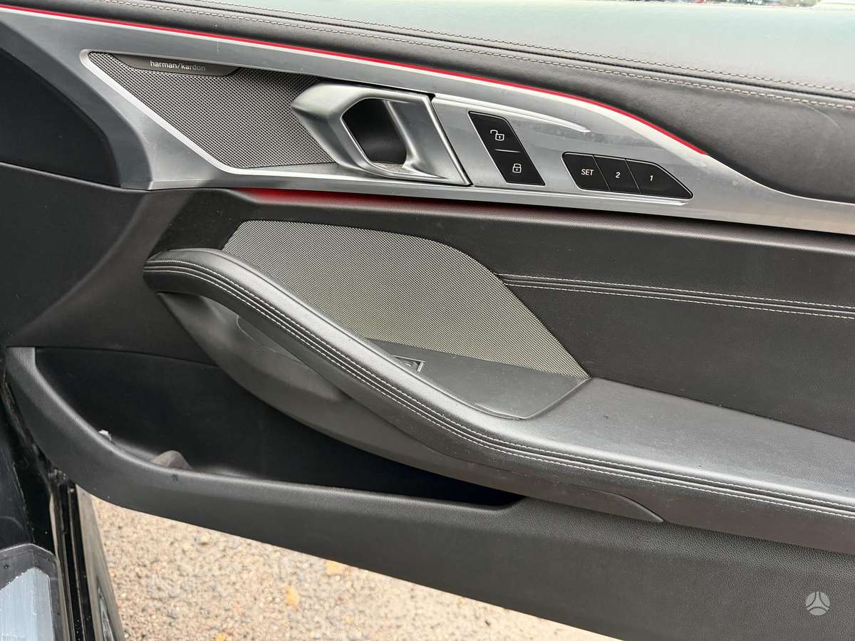 BMW M850, 4.4 l., Кабриолет