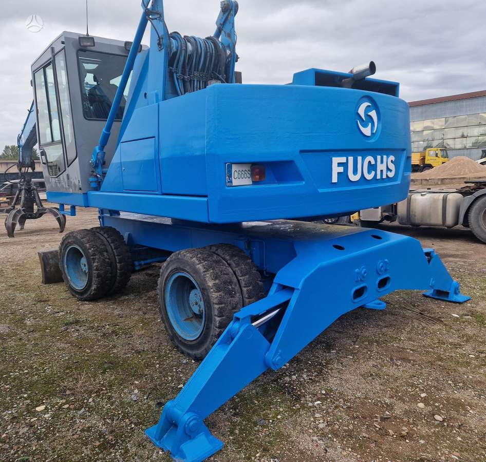 Fuchs MHL320, ekskavatoriniai krautuvai