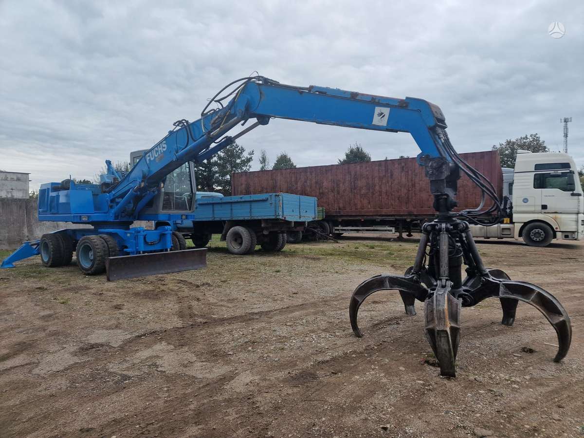 Fuchs MHL320, ekskavatoriniai krautuvai