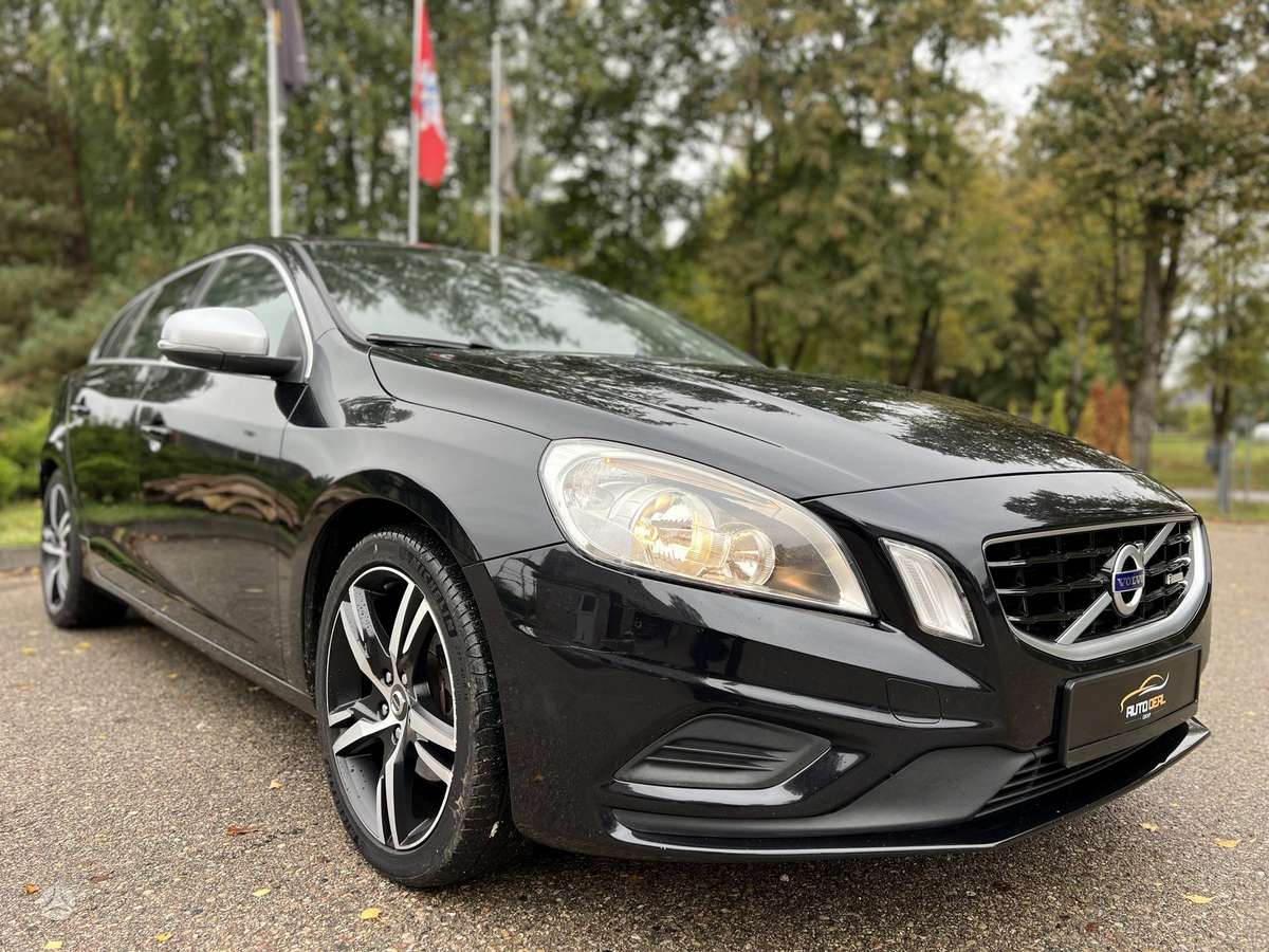 Volvo V60, 2.0 l., Универсал