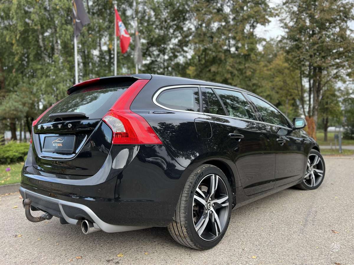 Volvo V60, 2.0 l., Универсал