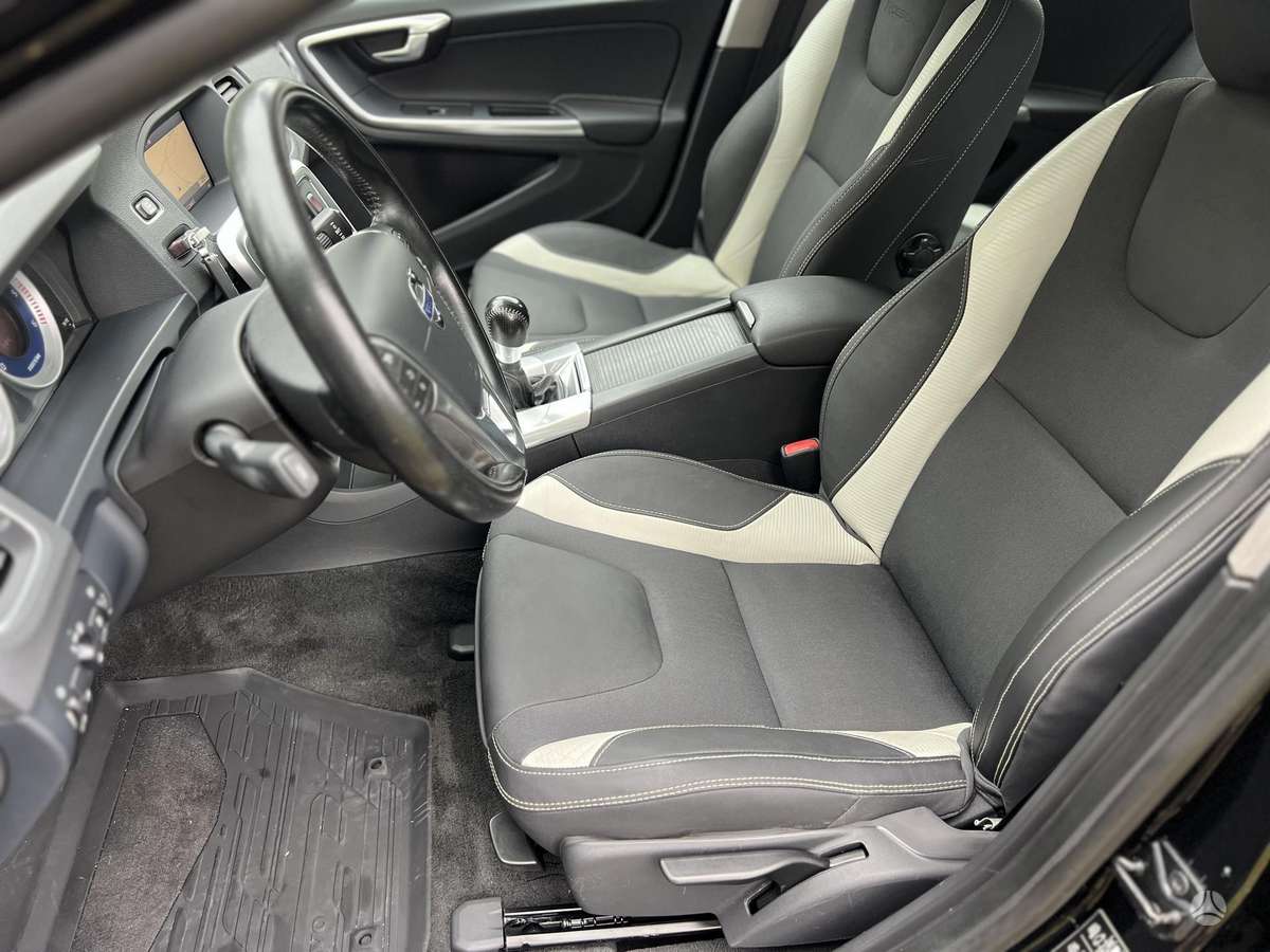 Volvo V60, 2.0 l., wagon