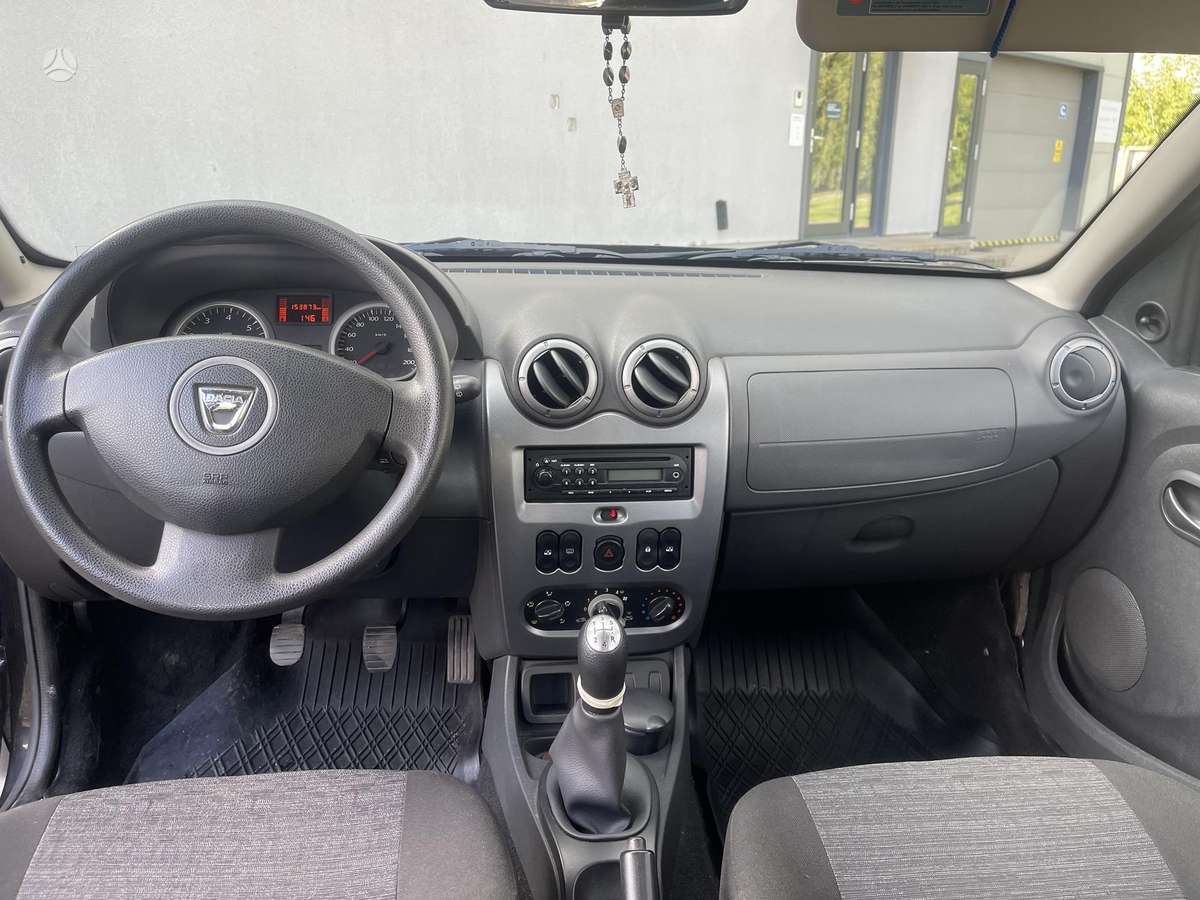 Dacia Duster, 1.6 l., Хэтчбек