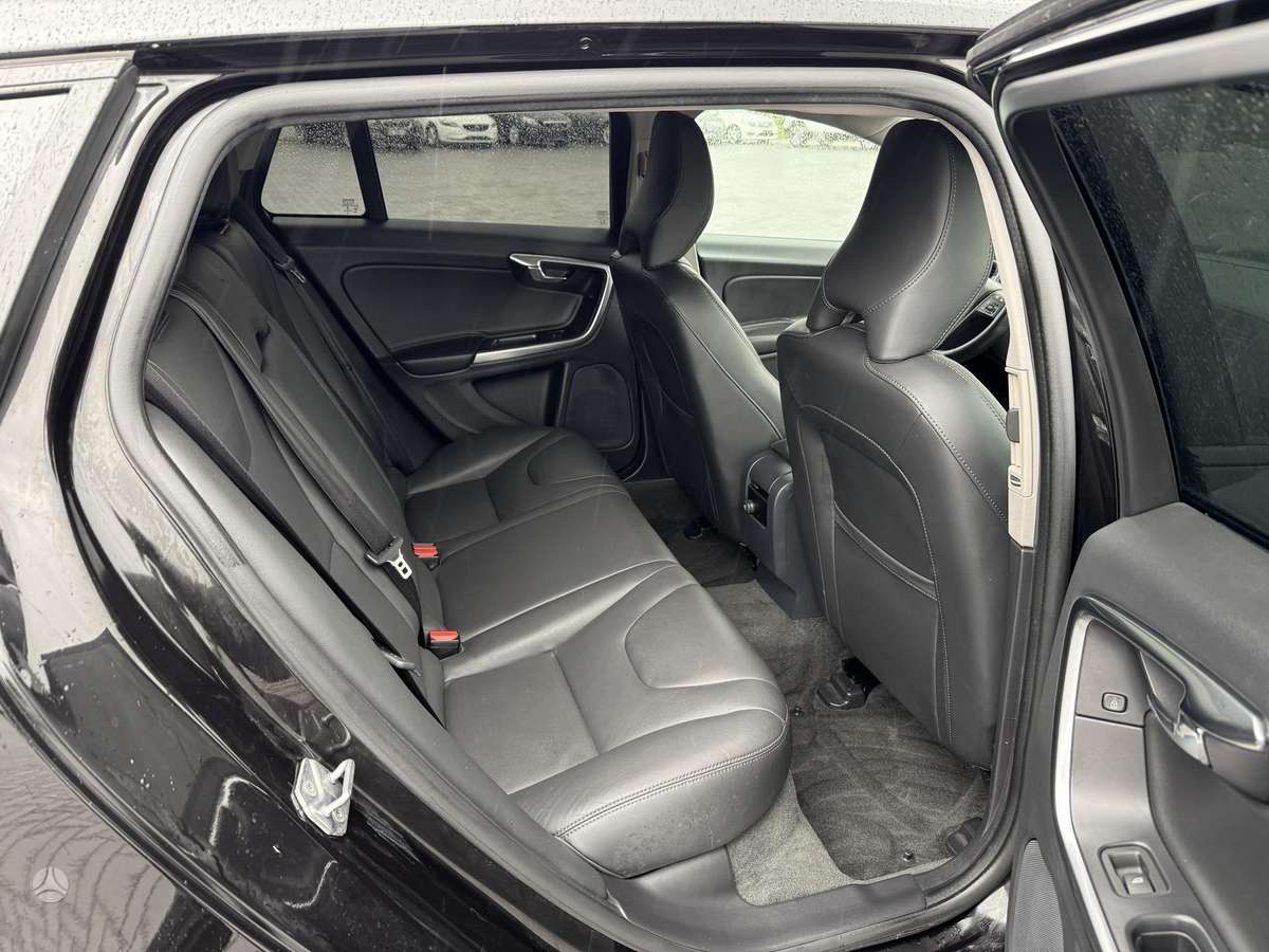 Volvo V60, 2.0 l., universalas