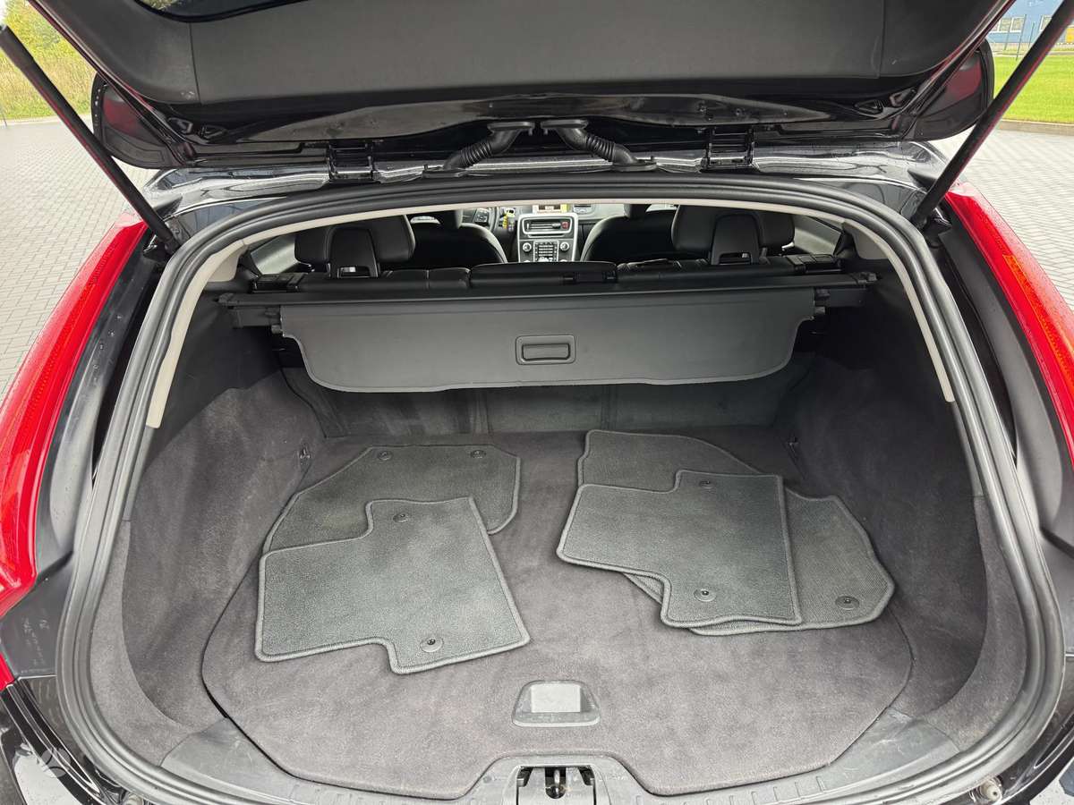 Volvo V60, 2.0 l., universalas