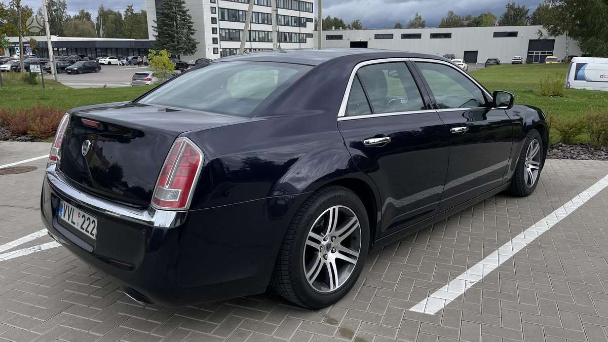 Lancia Thema, 3.0 l., Седан