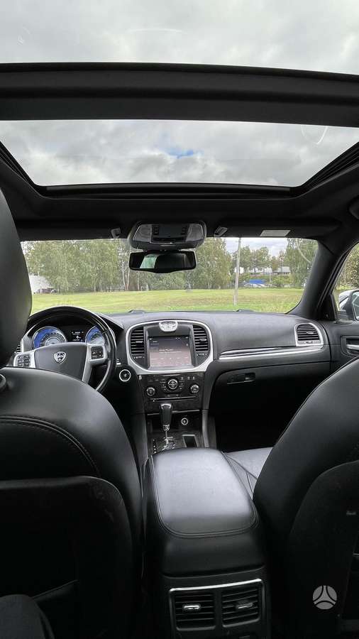 Lancia Thema, 3.0 l., Седан