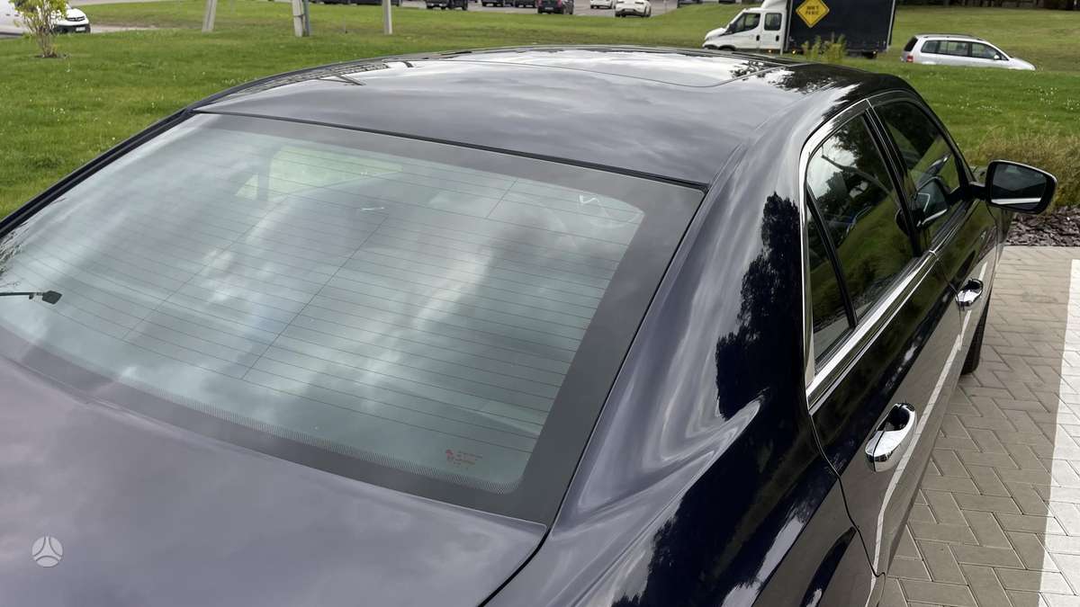 Lancia Thema, 3.0 l., Седан
