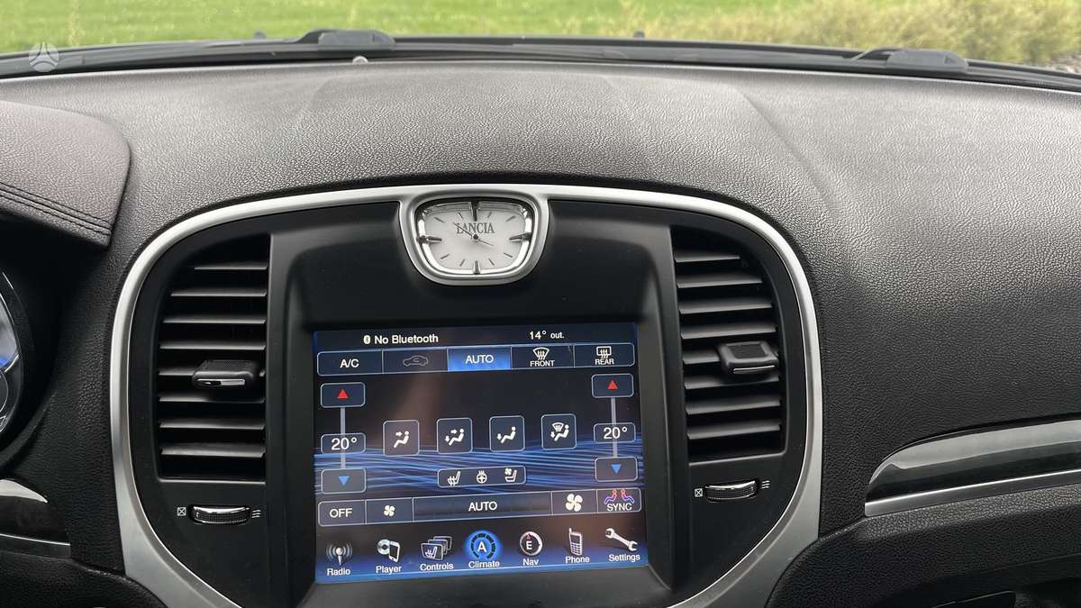 Lancia Thema, 3.0 l., Седан