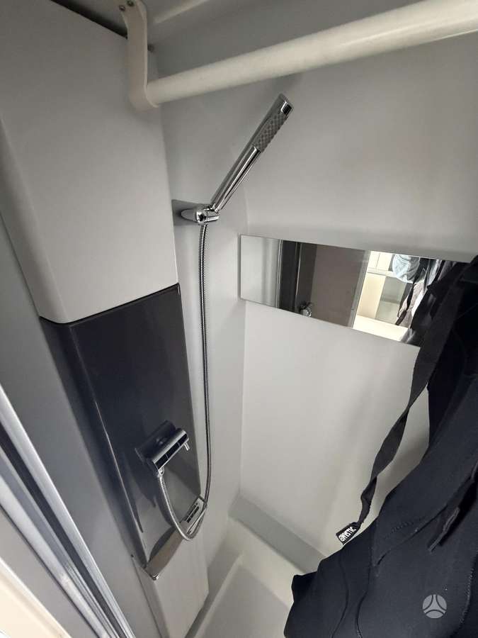 Adria Adora 573 PT, кемперы