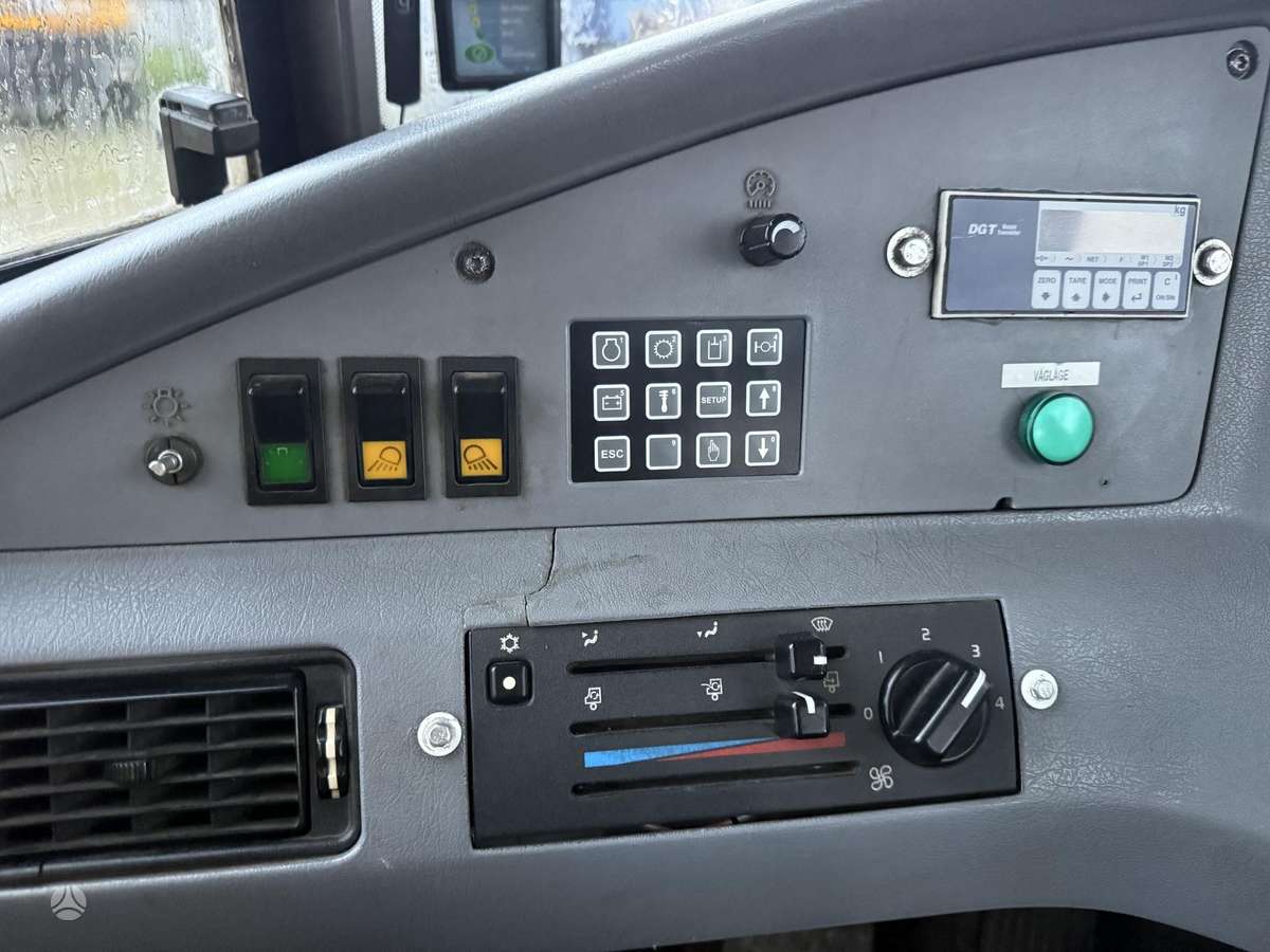 Volvo A 35 D , weight scales, самосвалы