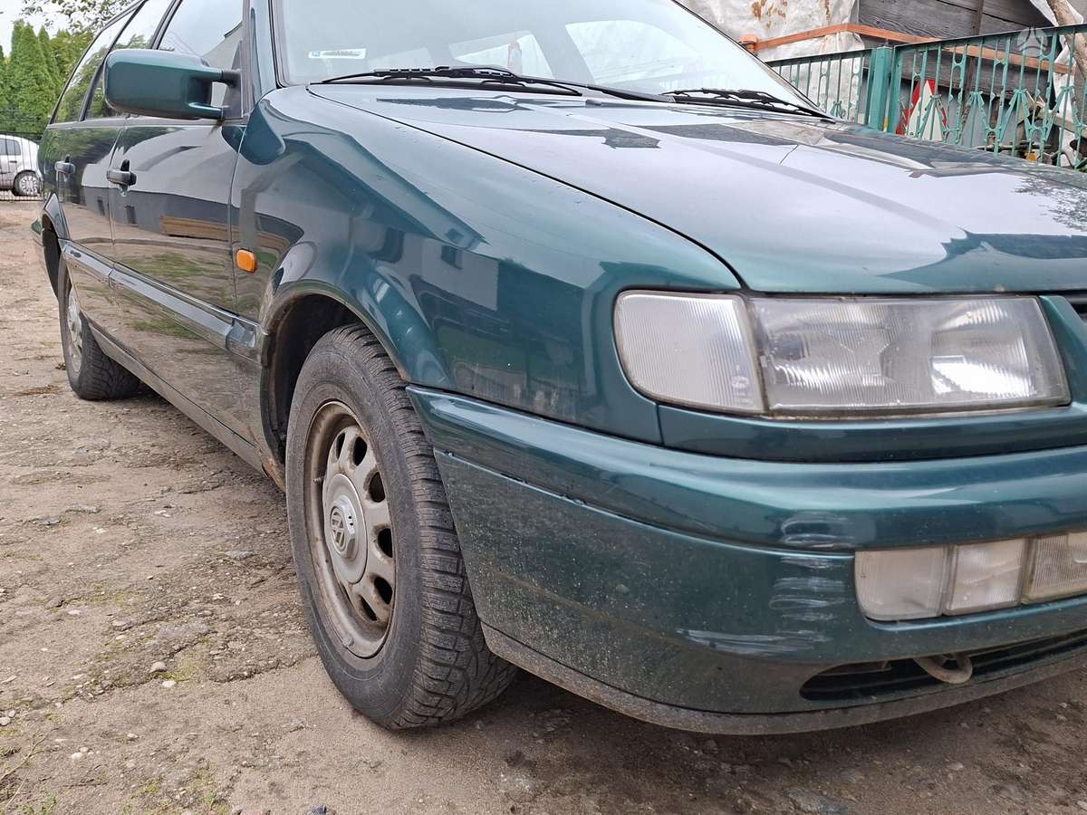 Volkswagen Passat, 1.6 l., Универсал
