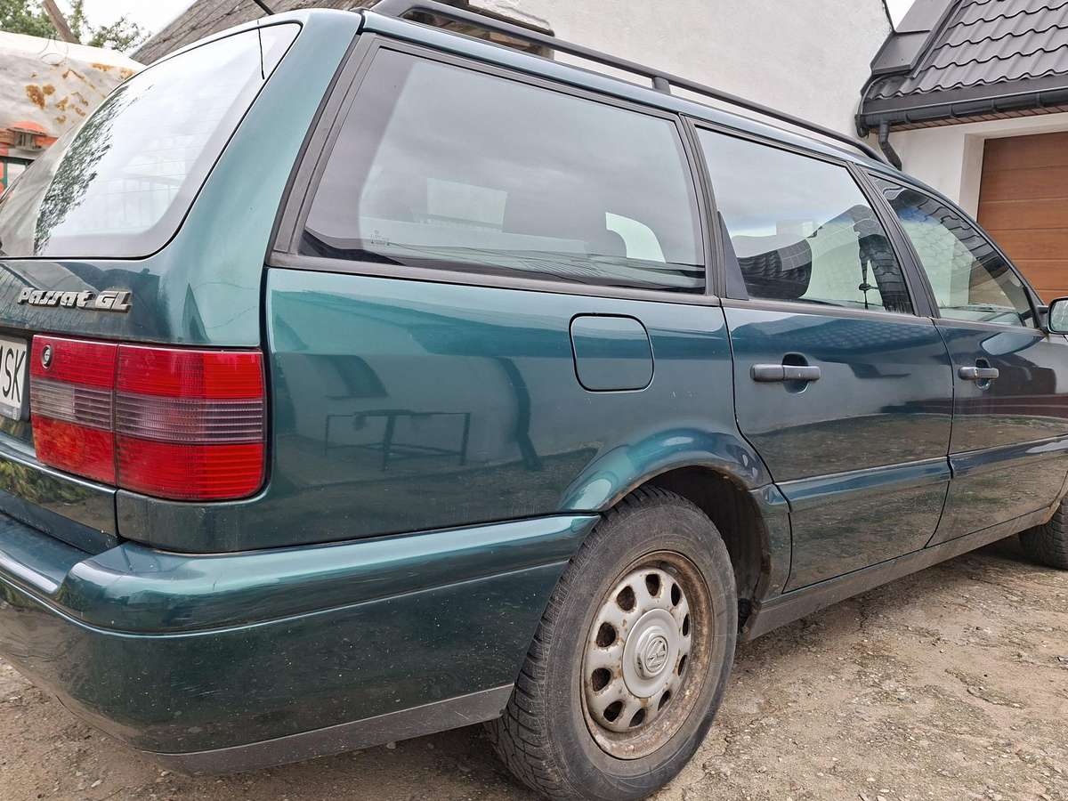 Volkswagen Passat, 1.6 l., Универсал