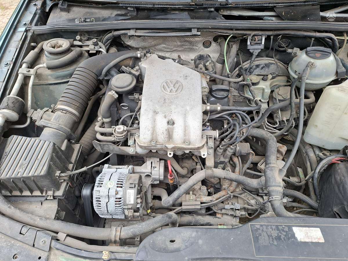 Volkswagen Passat, 1.6 l., Универсал