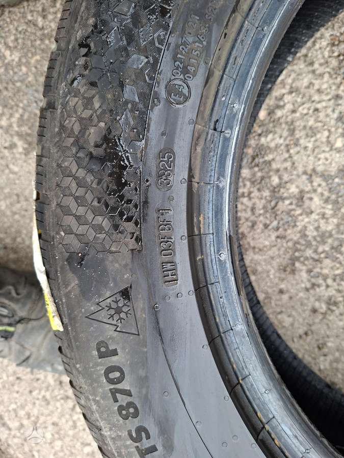 Continental TS870P, winter 215/65 R17