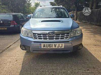 Subaru Forester, 2.0 l., Внедорожник / Кроссовер