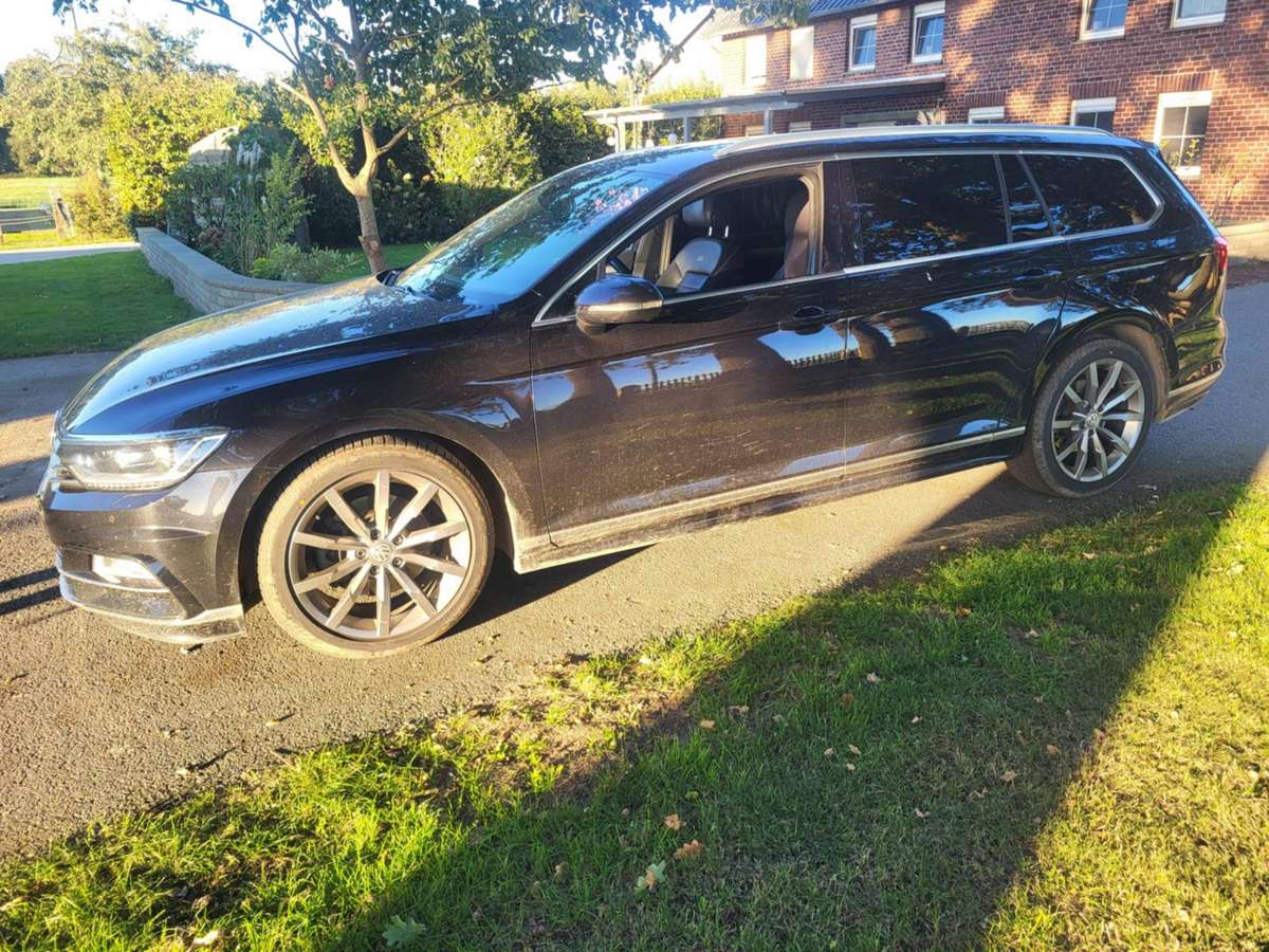 Volkswagen Passat, 2.0 l., Универсал
