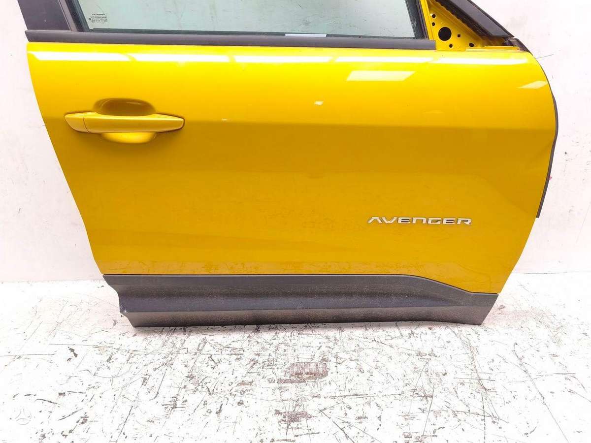 Jeep Avenger двери