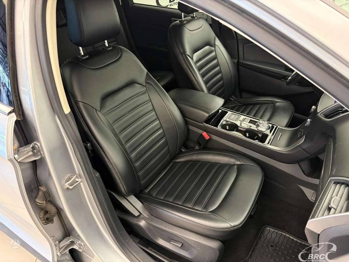 Ford Edge, 2.0 l., off-road / crossover