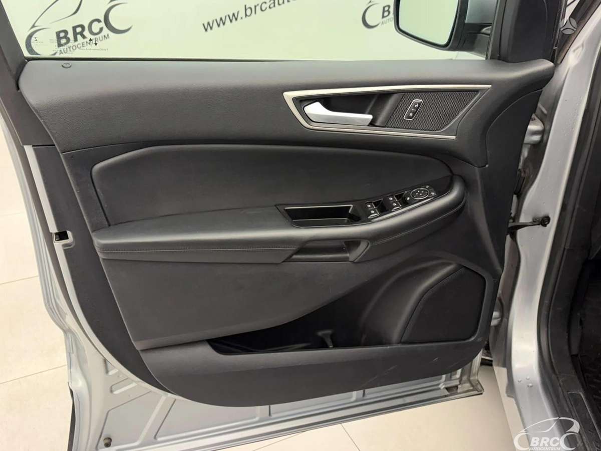 Ford Edge, 2.0 l., off-road / crossover