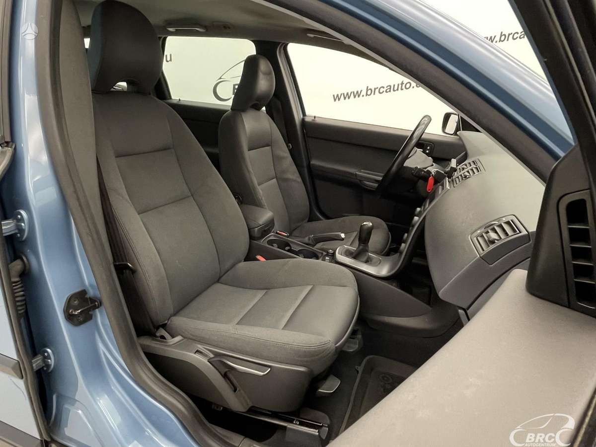 Volvo V50, 2.0 l., wagon
