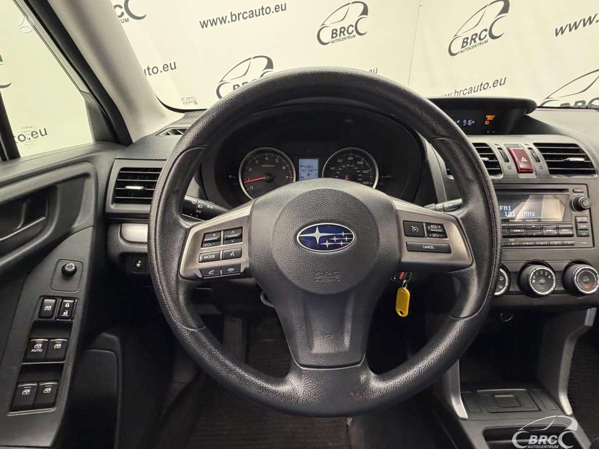 Subaru Forester, 2.5 l., off-road / crossover