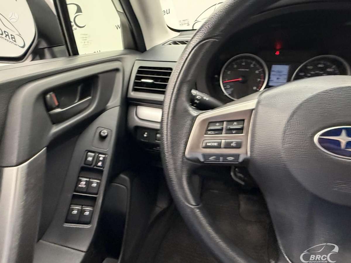 Subaru Forester, 2.5 l., off-road / crossover