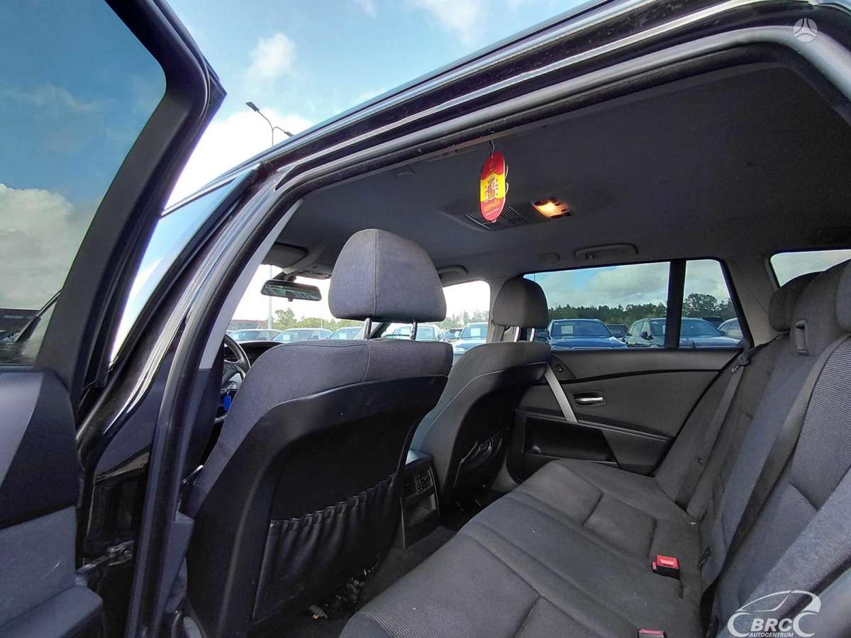 BMW 530, 3.0 l., wagon